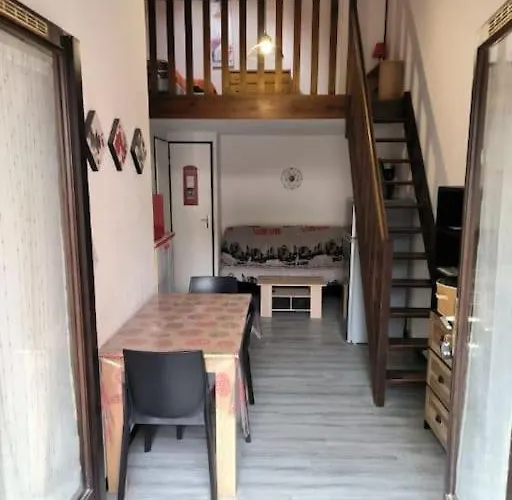 Pavillon Avec Piscine Place De Pkg Privee *